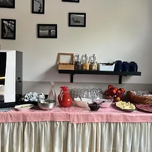 Vera Hotel